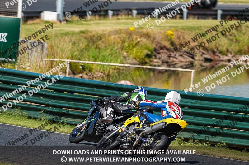 enduro digital images;event digital images;eventdigitalimages;mallory park;mallory park photographs;mallory park trackday;mallory park trackday photographs;no limits trackdays;peter wileman photography;racing digital images;trackday digital images;trackday photos